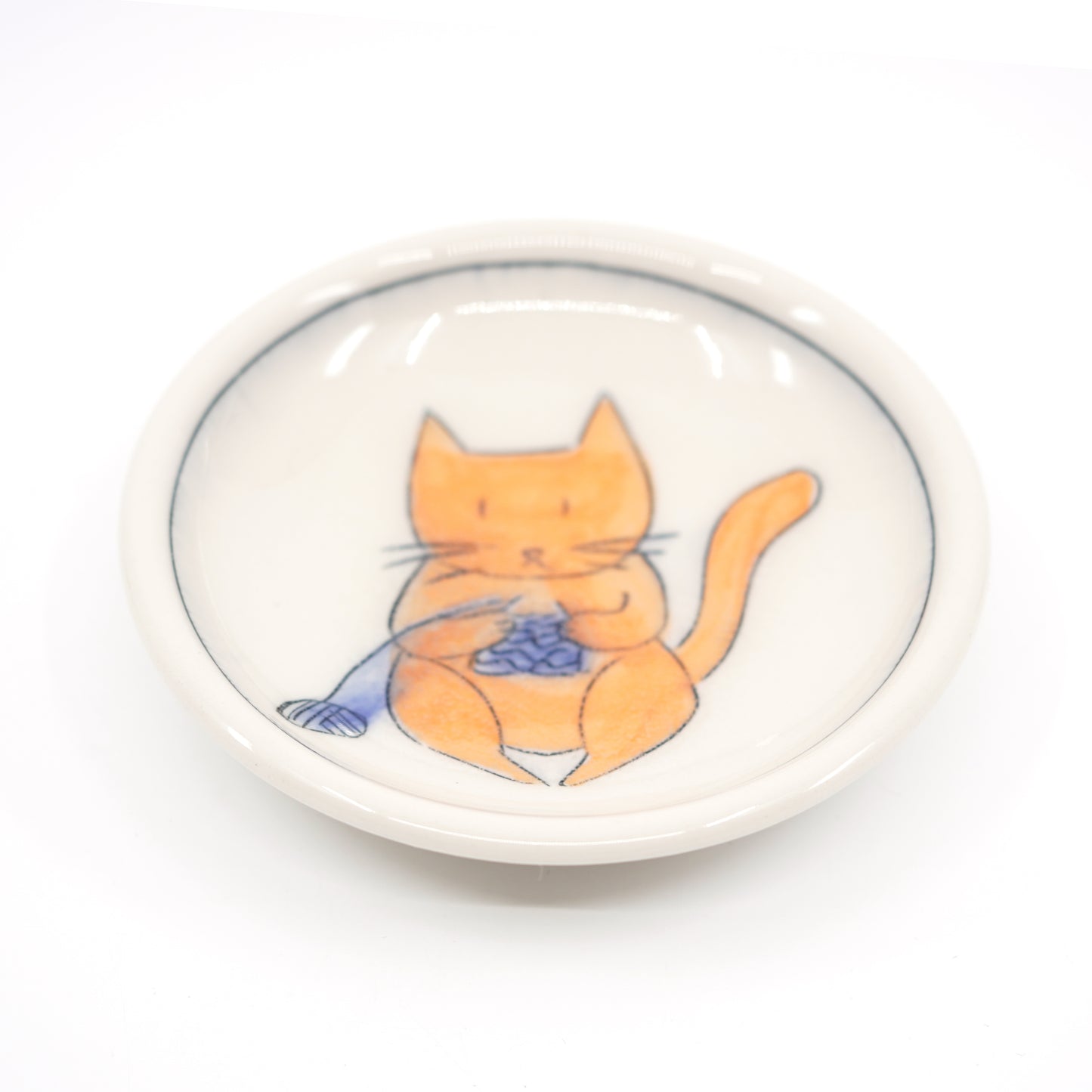Knitting Cat Dish