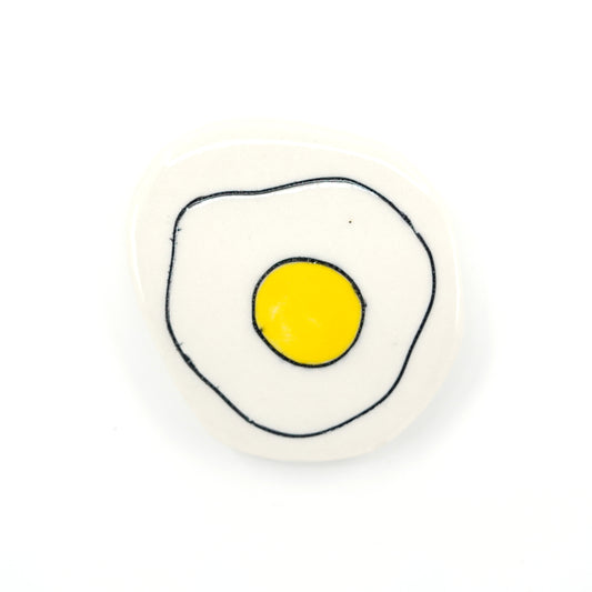 Egg Magnet