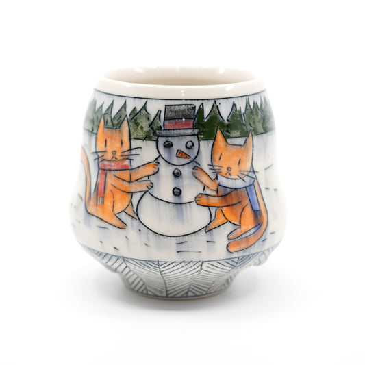 Cats Building a Snowman Cup