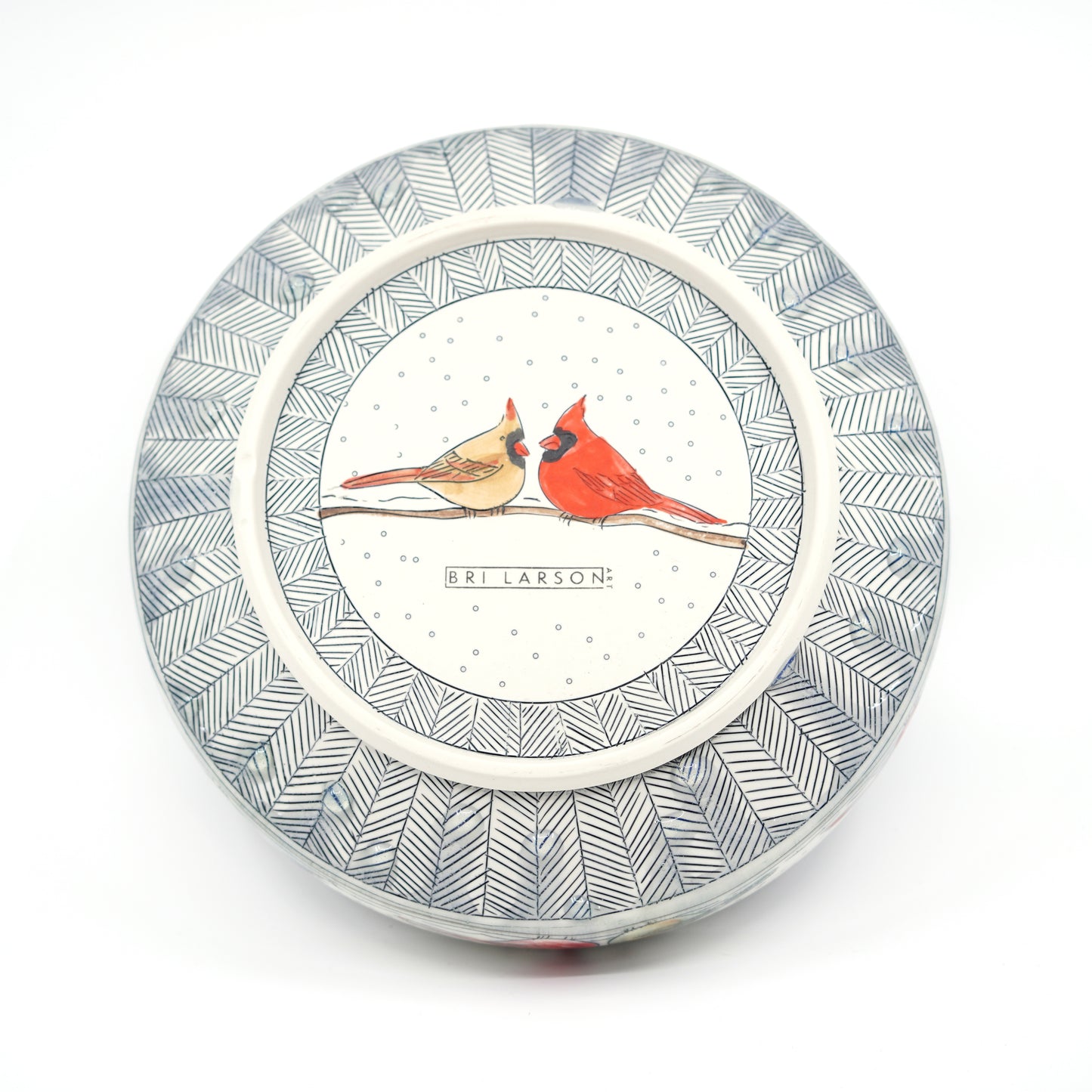 Snowy Cardinal Serving Bowl [SECOND]