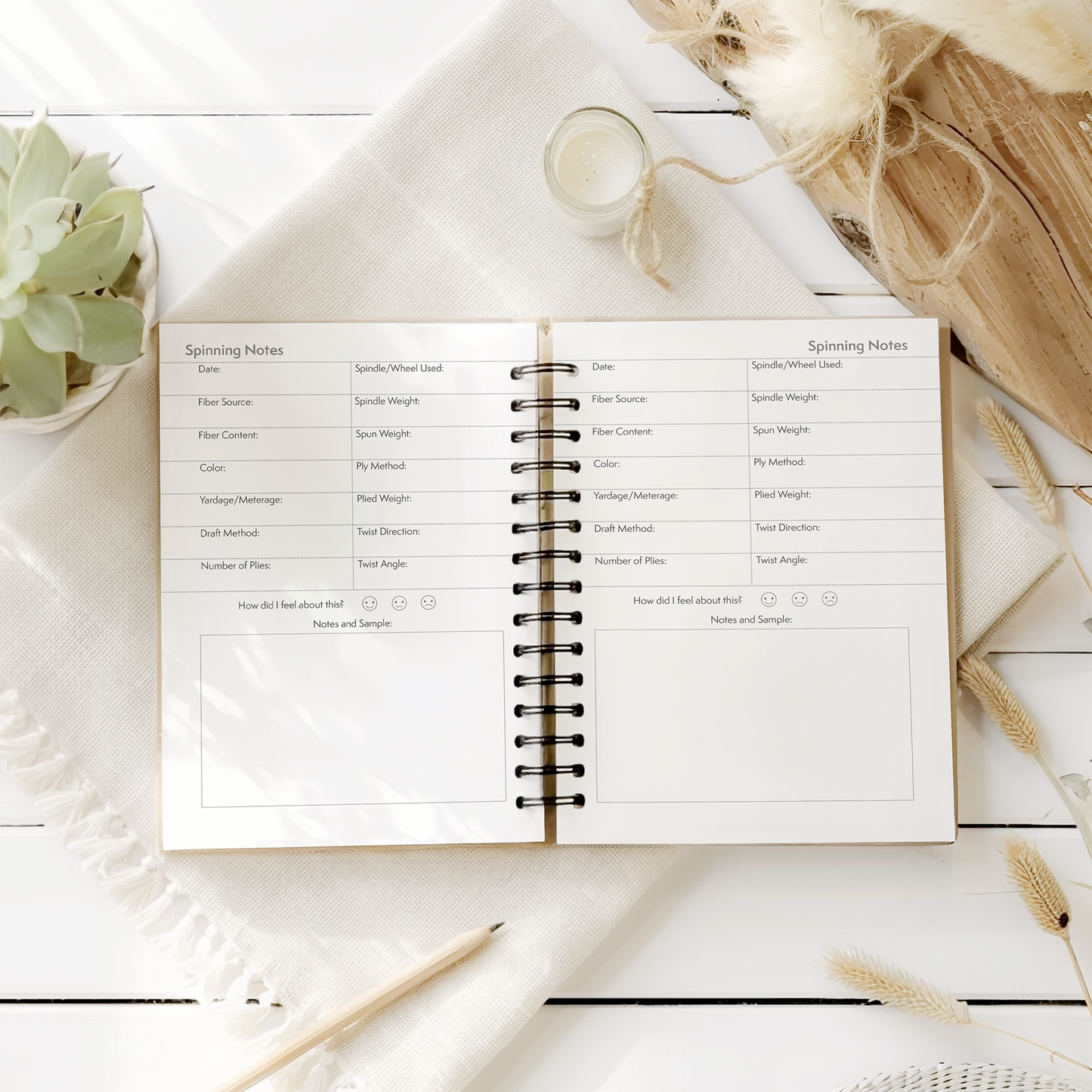 [PREORDER] The Spinner's Project Notebook / Rainbow